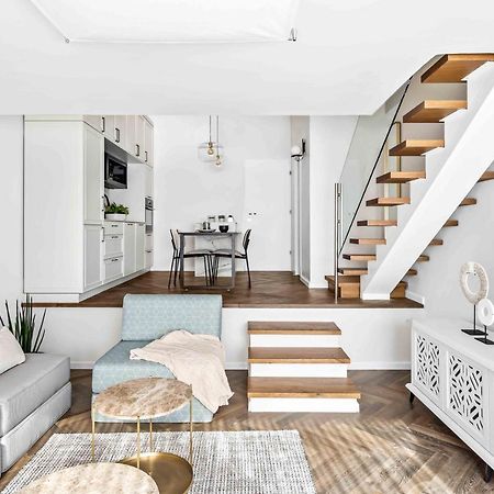 Herzelia Elegant Duplex With Parking By Beachfront Stay מראה חיצוני תמונה